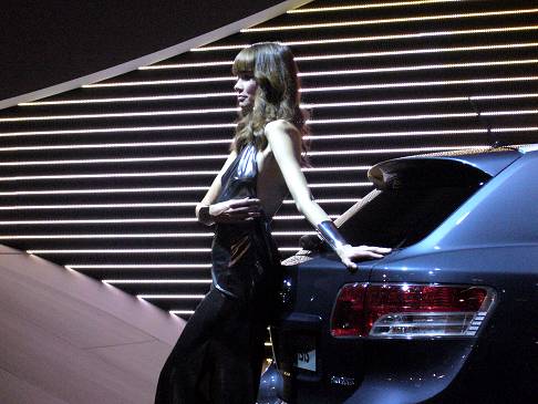 Motor Show Stand Toyota - Auto Toyota Avensis