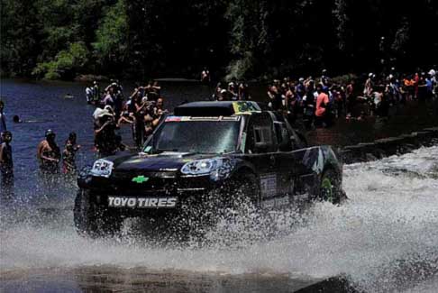 Rally Raid - Dakar 2014 1 stage pick up Chevrolet Racing