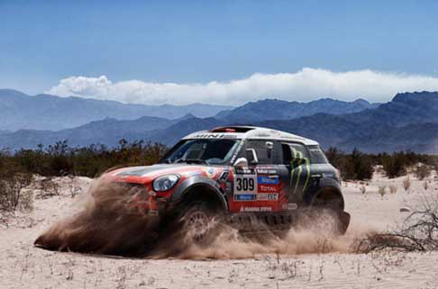 Dakar 2014 - Dakar 2014 stage 4 la Mini del pilota Holowczyz