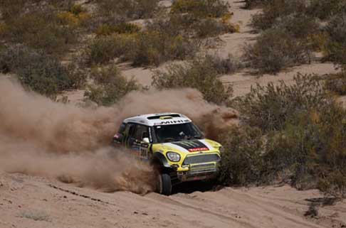 Dakar 2014 - Dakar 2014 stage 5 i vincitori dell tappa Nani Roma e il navigatore Michel Perin su Mini