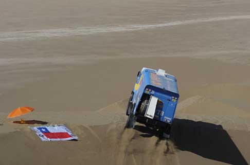 Dakar 2014 - Dakar stage 10: truck Kamaz atmosfere al Rally Raid