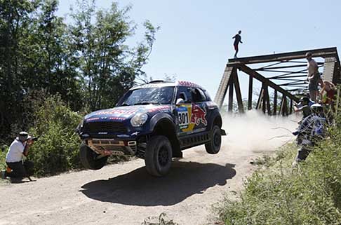 Buenos Aires - Villa Carlos Paz - Al-Attiyah Nasser e Baumel Matthieu su Mini All4 Racing vincitori 1^ tappa della Dakar 2015