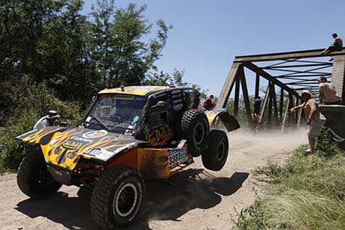 Buenos Aires - Villa Carlos Paz - Bernard Eric and Vigneau Alexandre action during the Dakar 2015 -1 stage