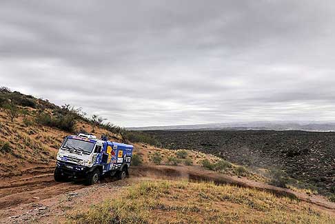 11 Stage Dakar 2017 - Trucks: conferma la leadership Eduard Nikolaev