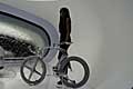Bicicletta Peugeot unveil SR1 concept bike e hostess al Motor Show di Ginevra 2010