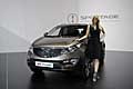 Kia Sportage e sexy modella al Ginevra Motor Show 2010