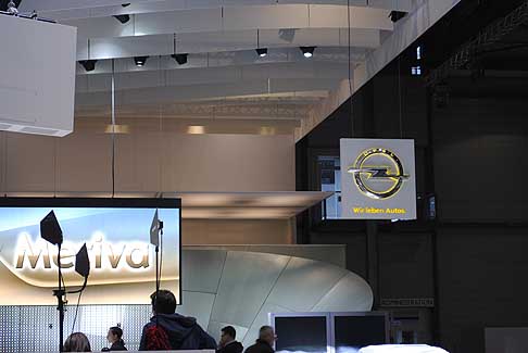 Salone di Ginevra Opel