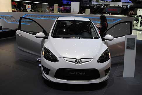 Salone di Ginevra Mazda