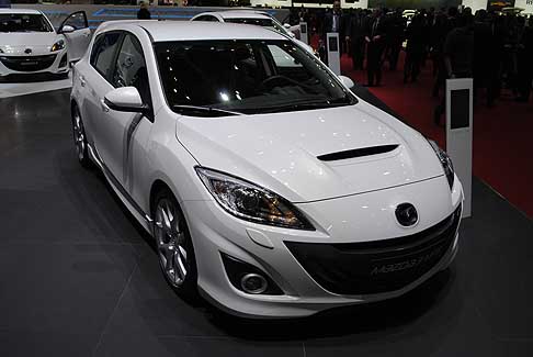 Salone di Ginevra Mazda