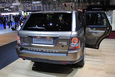 Salone di Ginevra Land Rover