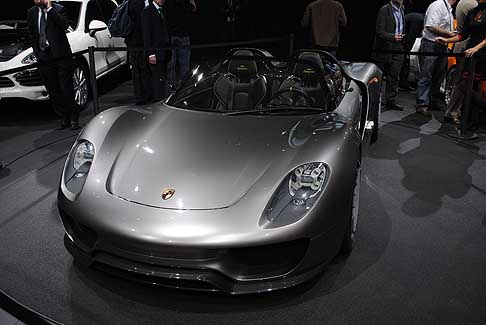 Salone di Ginevra Porsche