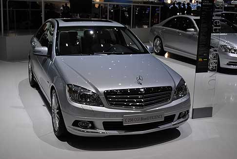 Salone di Ginevra Mercedes-Benz