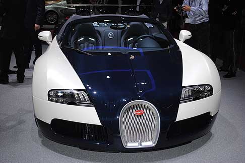 Salone di Ginevra Bugatti