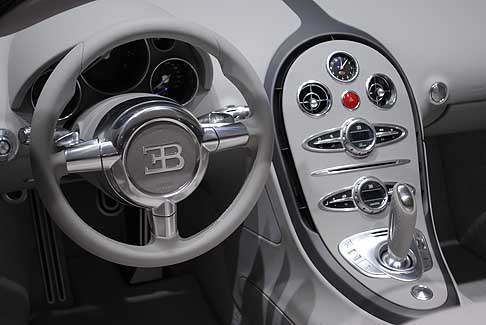 Salone di Ginevra Bugatti