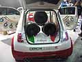 Team e scuderie, accessori e aftermarket per auto. Fiat 500 Tuning cofano posteriore con spettacolari subwoofer al Motor Show 2009