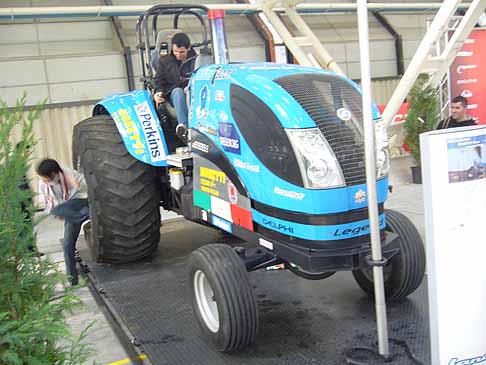 Motor Show Tractor Pulling