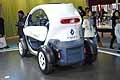 Renualt Twizy il quadriciclo elettrico della casa automobilistica francese. Renualt Twizy vista posteriore del veicolo elettrico