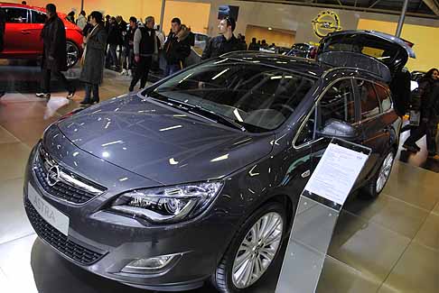 Bologna Motor Show Opel