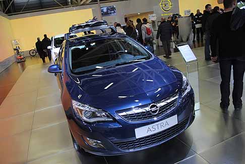 Bologna Motor Show Opel