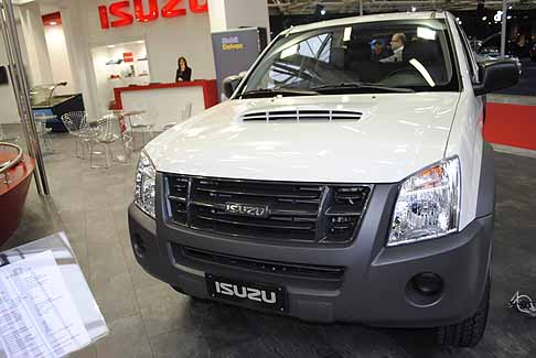 Bologna Motor Show Isuzu