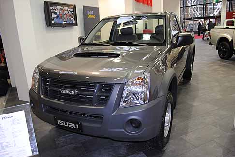 Bologna Motor Show Isuzu