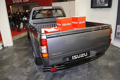 Bologna Motor Show Isuzu