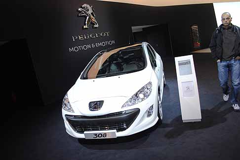 Bologna Motor Show Peugeot