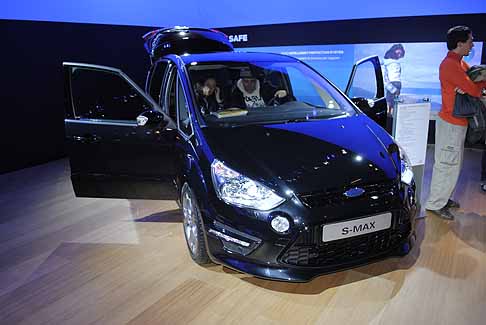 Bologna Motor Show Ford