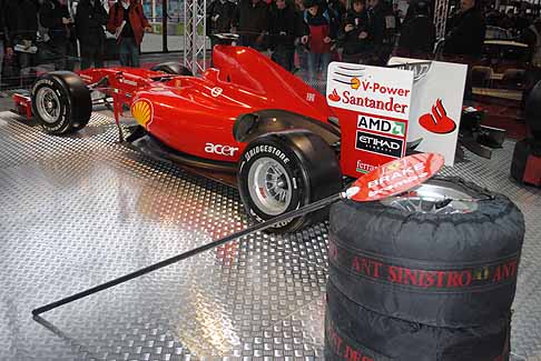 Ferrari - Festa tutta ferrari al Motor Show di Bologna