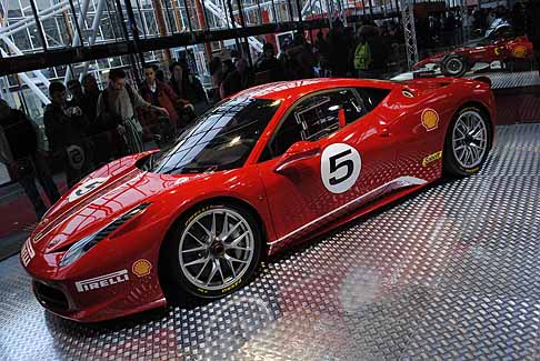 Bologna Motor Show Ferrari