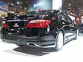 LS 450 posteriore ammiraglia al New York International Auto Show 2010