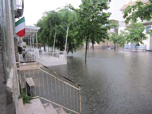 Nubifragio Sud Barese - Alluvione Estramurale Pozzo Zuccaro ad Acquaviva delle Fonti del 14 Giugno 2014