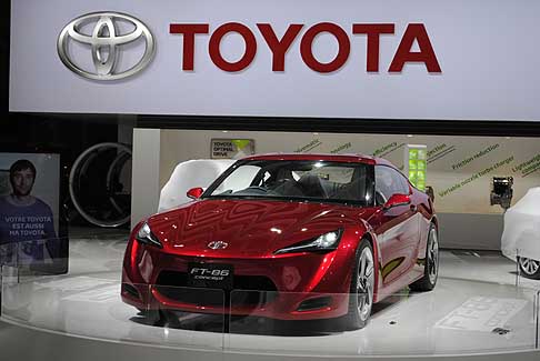 Parigi Motor Show Toyota