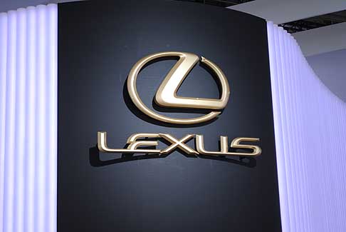 Parigi Motor Show Lexus