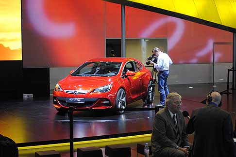 Parigi Motor Show Opel