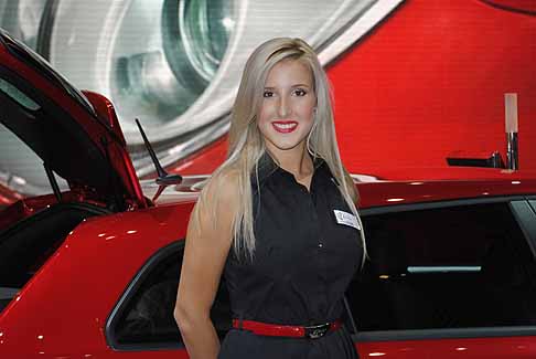Parigi Motor Show Hostess
