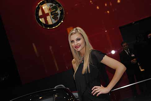 Parigi Motor Show Hostess