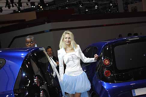 Parigi Motor Show Hostess