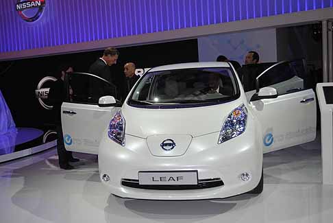 Nissan - Nissan Leaf frontale white