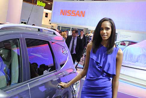 Parigi Motor Show Hostess