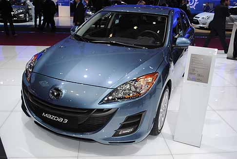 Parigi Motor Show Mazda