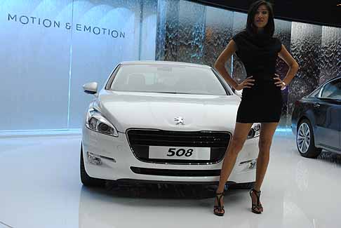 Peugeot - New Peugeot 508 berlina bianca