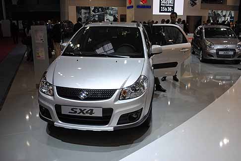 Parigi Motor Show Suzuki
