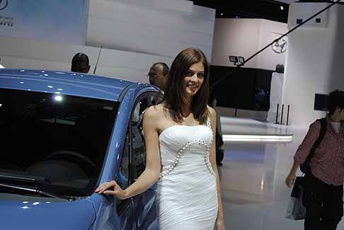 Parigi Motor Show Ragazze