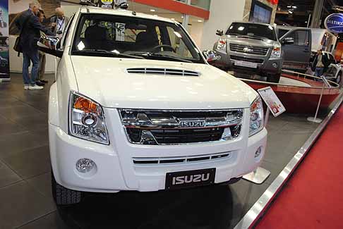 Parigi Motor Show Isuzu