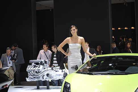 Parigi Motor Show Ragazze