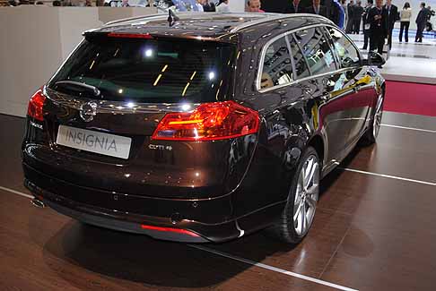 Parigi Motor Show Opel