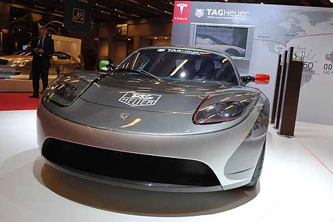 Parigi Motor Show Tesla