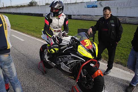 Trofeo Inverno - De Luca Marco su Yamaha in pole position, classe 600 Open/Amatori al Trofeo Inverno 2015 presso lAutodromo del Levante di Binetto