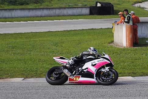 Trofeo Inverno - Sacripante Pio su Yamaha al tornantino in gara classe 600 Open/Amatori al Trofeo Inverno 2015 presso lAutodromo del Levante a Binetto